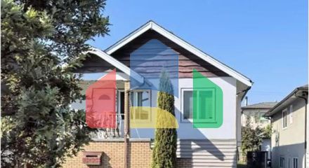 Residential - Single Family Home - Vancouver, Canada - Canada