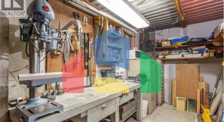 Residential - Single Family Home - Vancouver, Canada - Canada