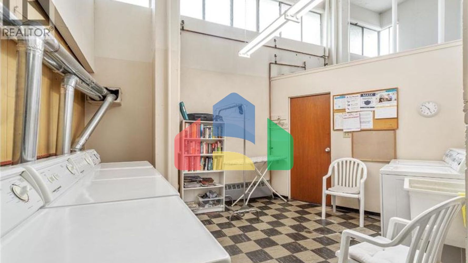 Residential - Single Family Home - Vancouver, Canada - Canada