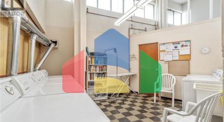 Residential - Single Family Home - Vancouver, Canada - Canada