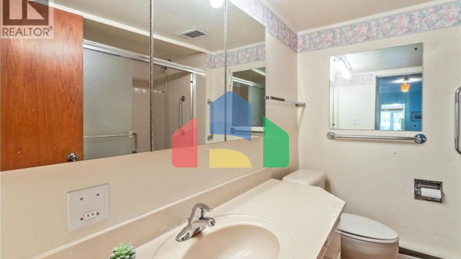 Residential - Single Family Home - Vancouver, Canada - Canada