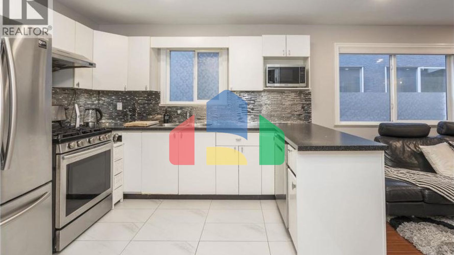 Residential - Single Family Home - Vancouver, Canada - Canada