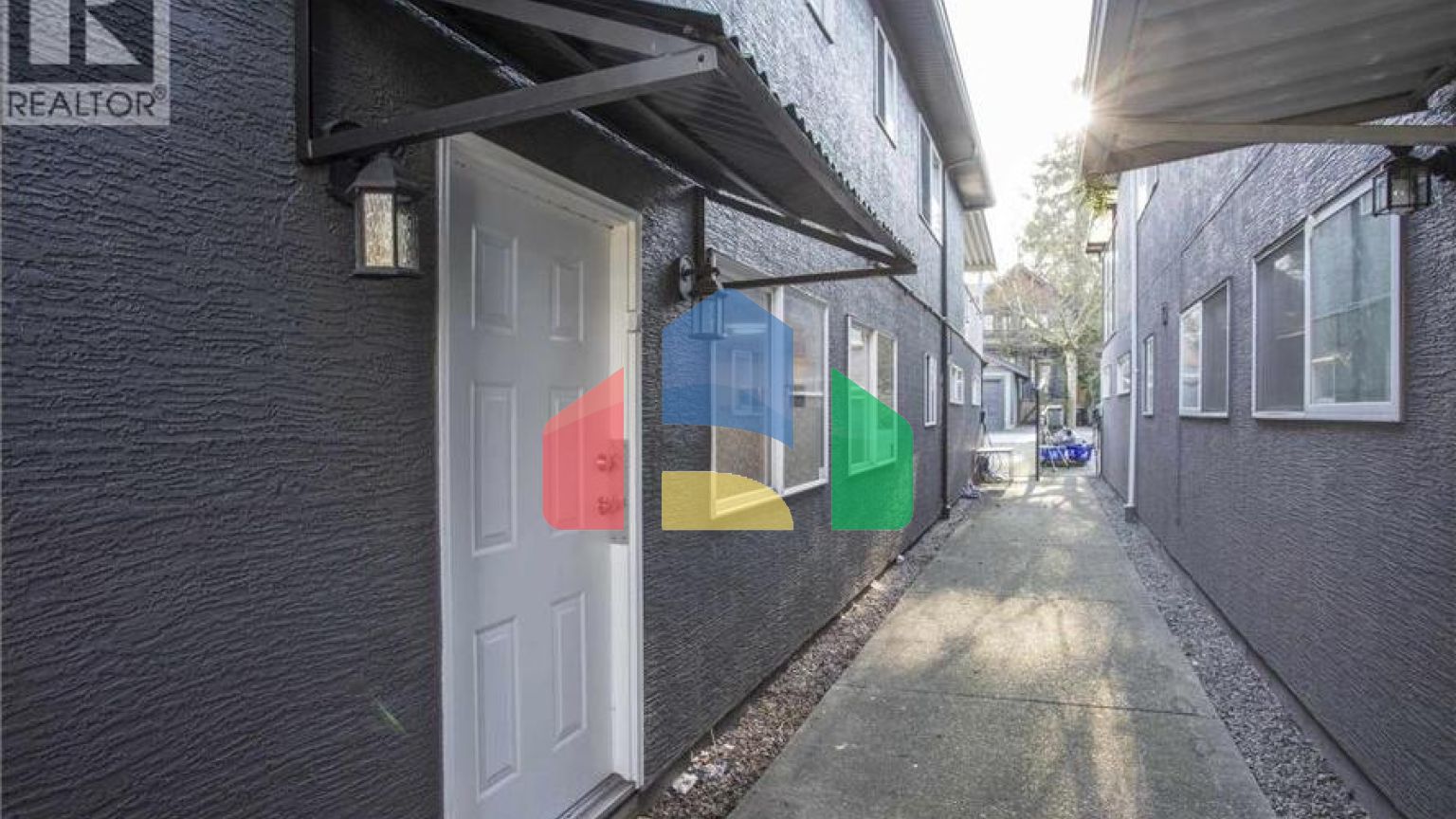 Residential - Single Family Home - Vancouver, Canada - Canada