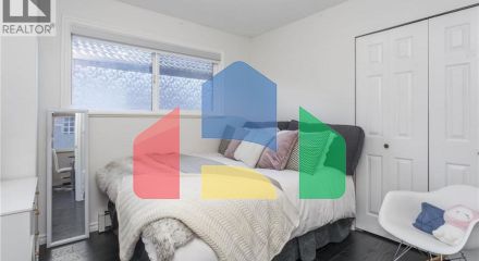 Residential - Single Family Home - Vancouver, Canada - Canada