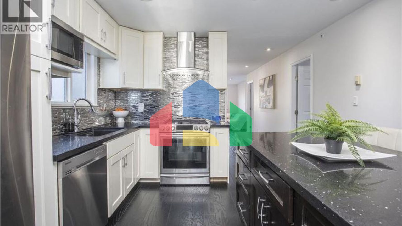 Residential - Single Family Home - Vancouver, Canada - Canada