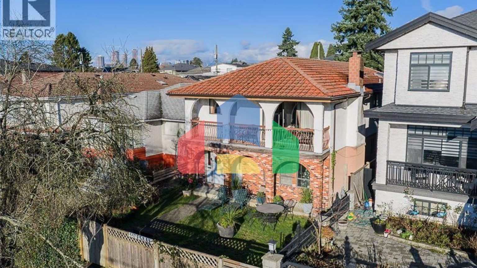 Residential - Single Family Home - Vancouver, Canada - Canada