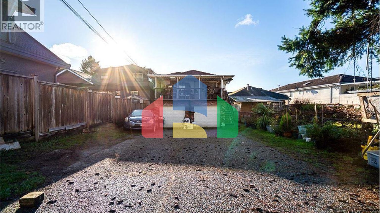 Residential - Single Family Home - Vancouver, Canada - Canada