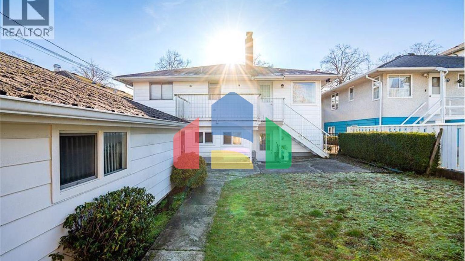 Residential - Single Family Home - Vancouver, Canada - Canada