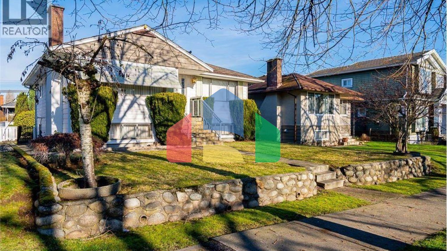 Residential - Single Family Home - Vancouver, Canada - Canada