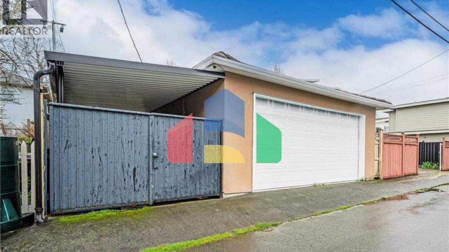 Residential - Single Family Home - Vancouver, Canada - Canada