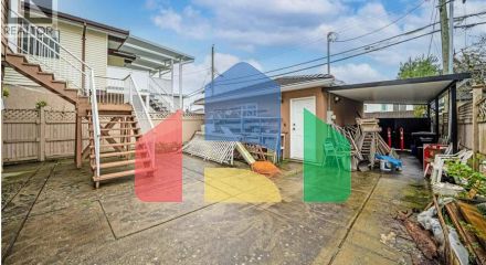 Residential - Single Family Home - Vancouver, Canada - Canada