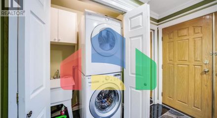 Residential - Single Family Home - Vancouver, Canada - Canada