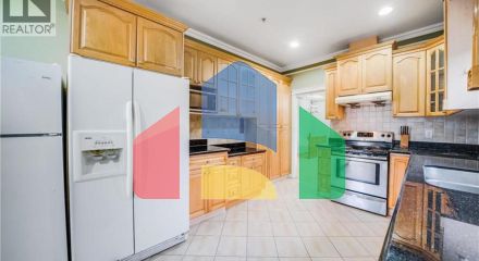 Residential - Single Family Home - Vancouver, Canada - Canada