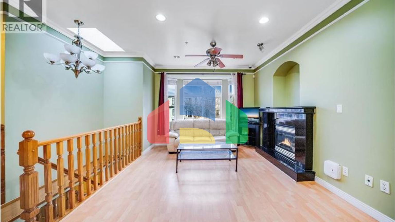 Residential - Single Family Home - Vancouver, Canada - Canada