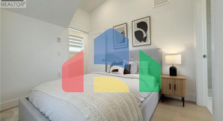 Residential - Single Family Home - Vancouver, Canada - Canada