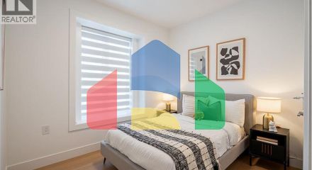 Residential - Single Family Home - Vancouver, Canada - Canada