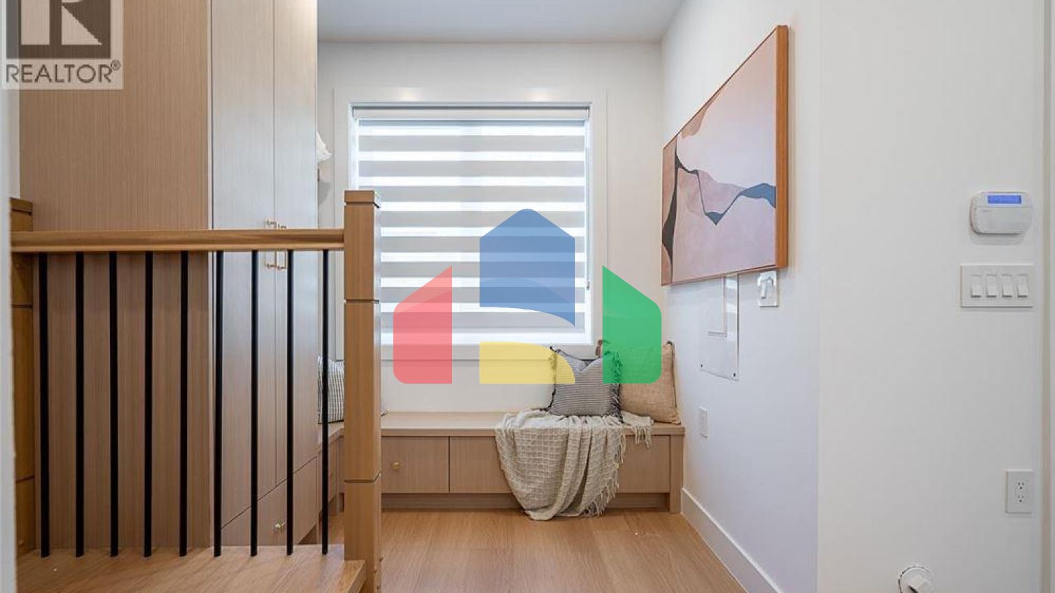 Residential - Single Family Home - Vancouver, Canada - Canada