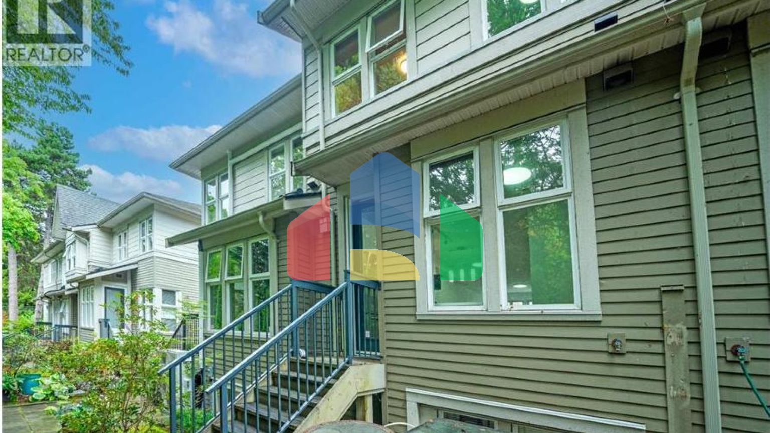 Residential - Townhouse - Vancouver, Canada - Canada