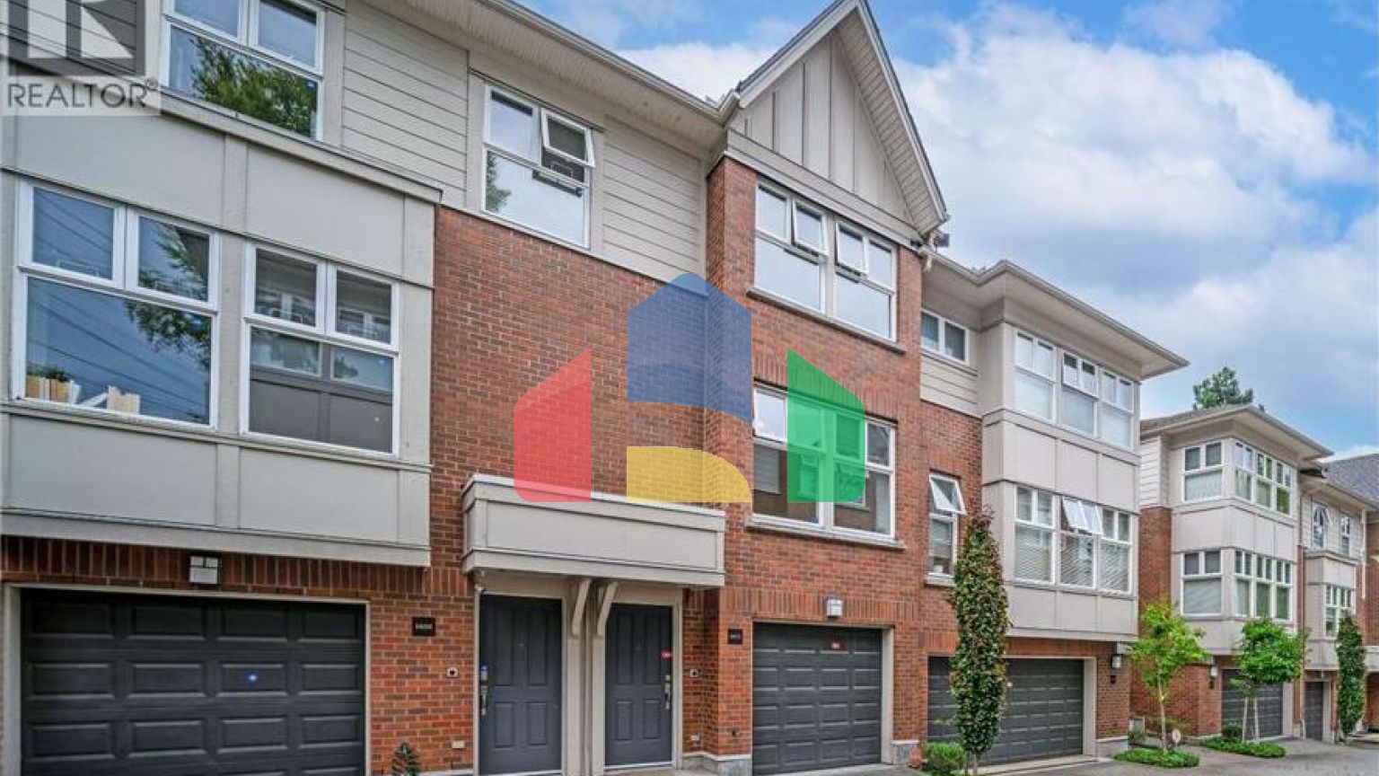 Residential - Townhouse - Vancouver, Canada - Canada