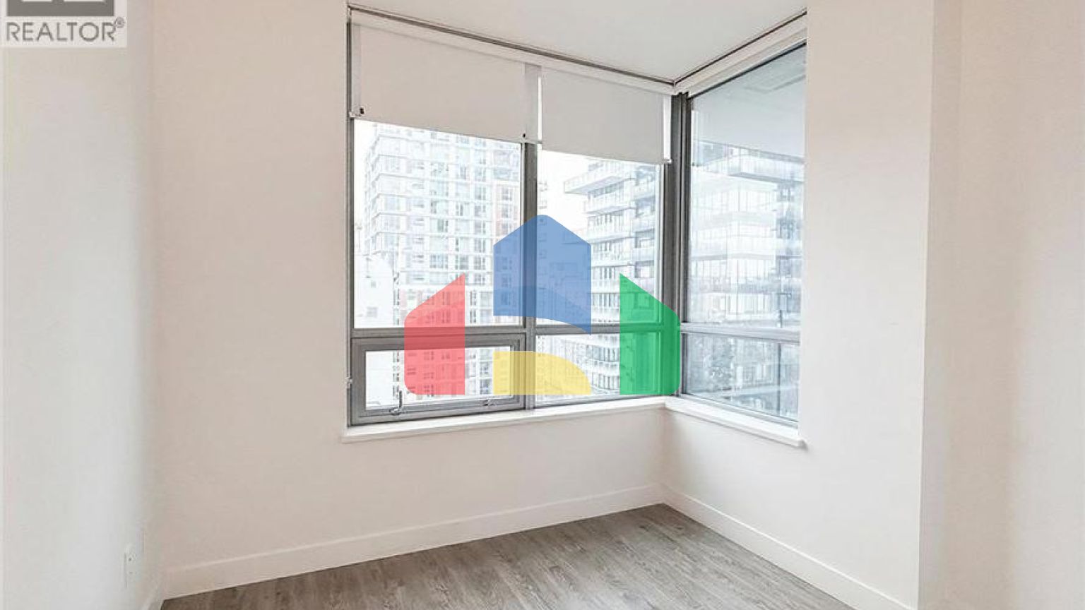 Residential - Single Family Home - Vancouver, Canada - Canada