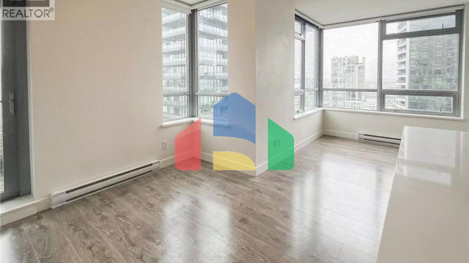 Residential - Single Family Home - Vancouver, Canada - Canada