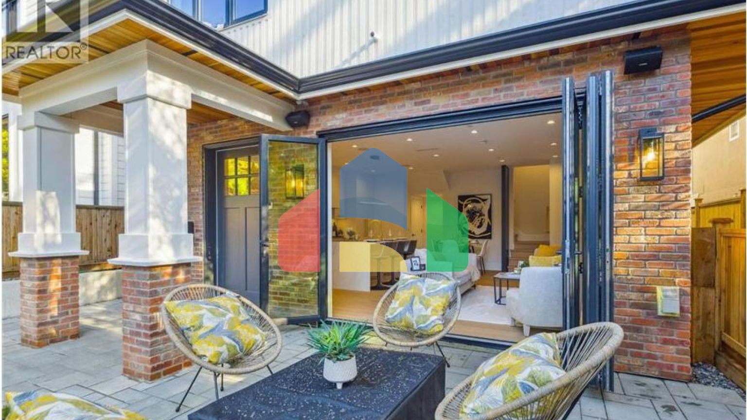 Residential - Single Family Home - Vancouver, Canada - Canada