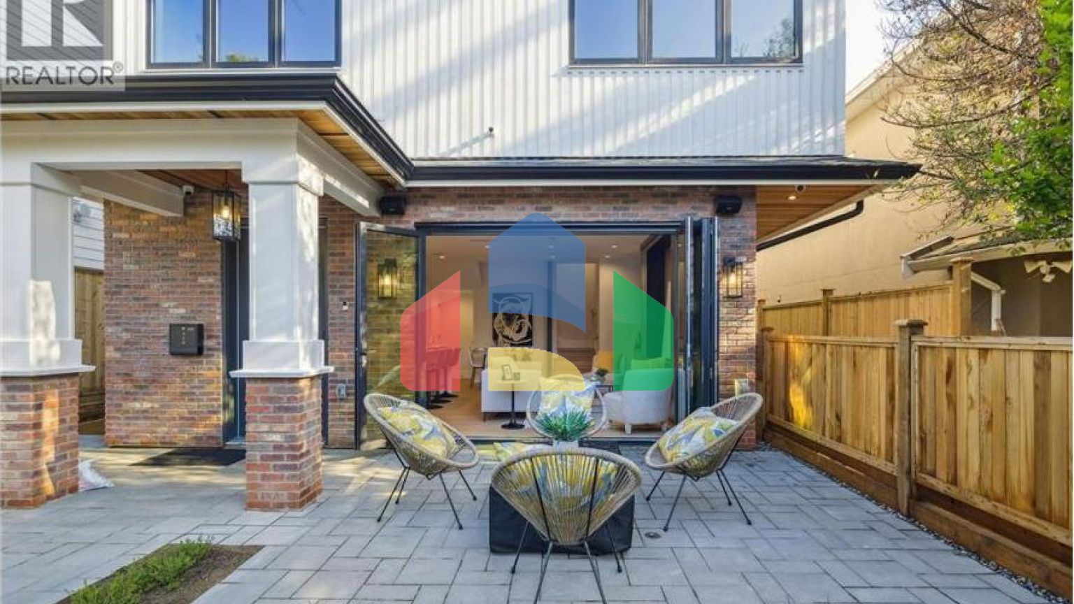 Residential - Single Family Home - Vancouver, Canada - Canada