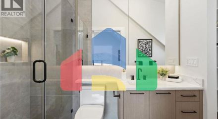 Residential - Single Family Home - Vancouver, Canada - Canada