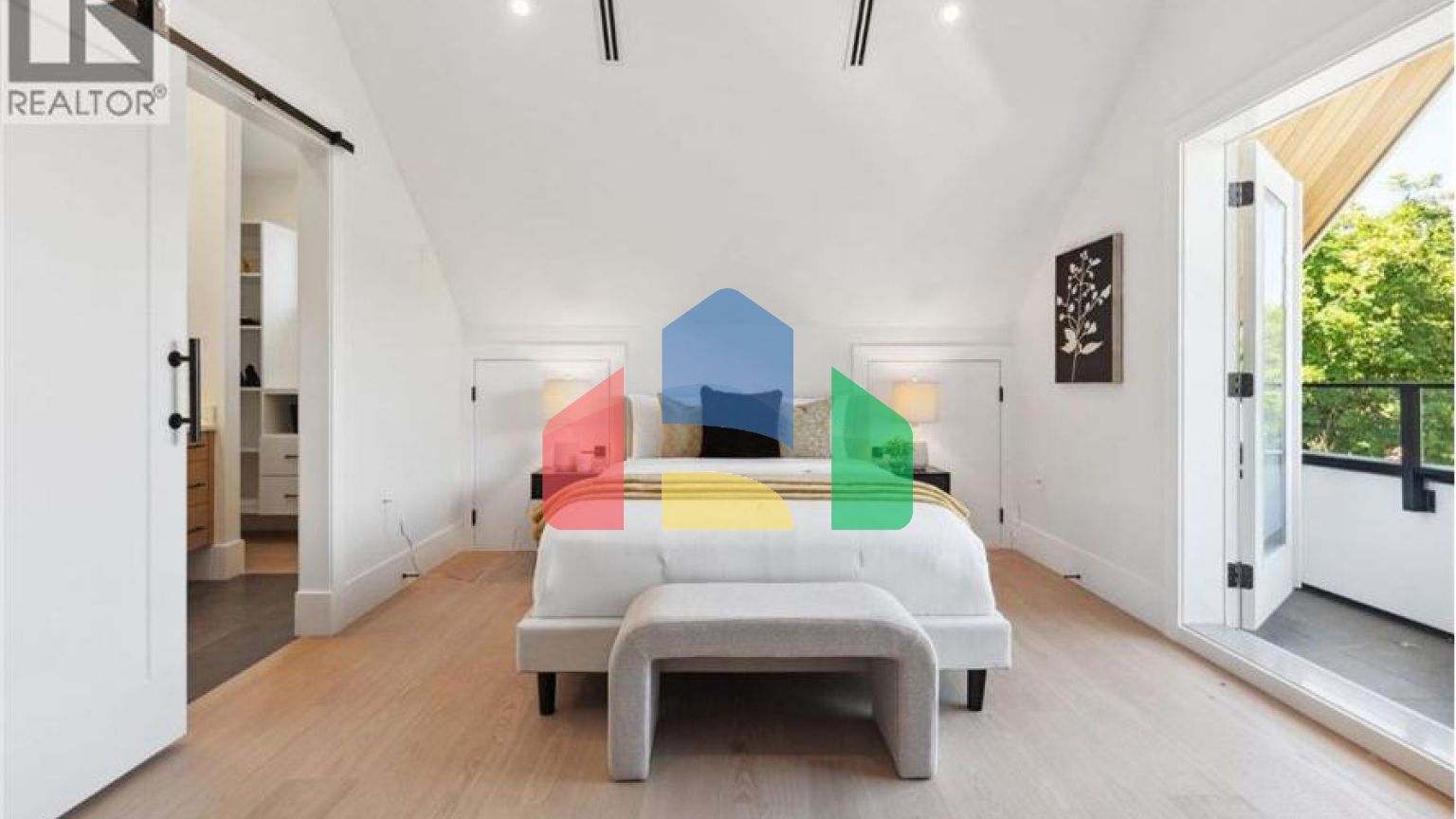 Residential - Single Family Home - Vancouver, Canada - Canada