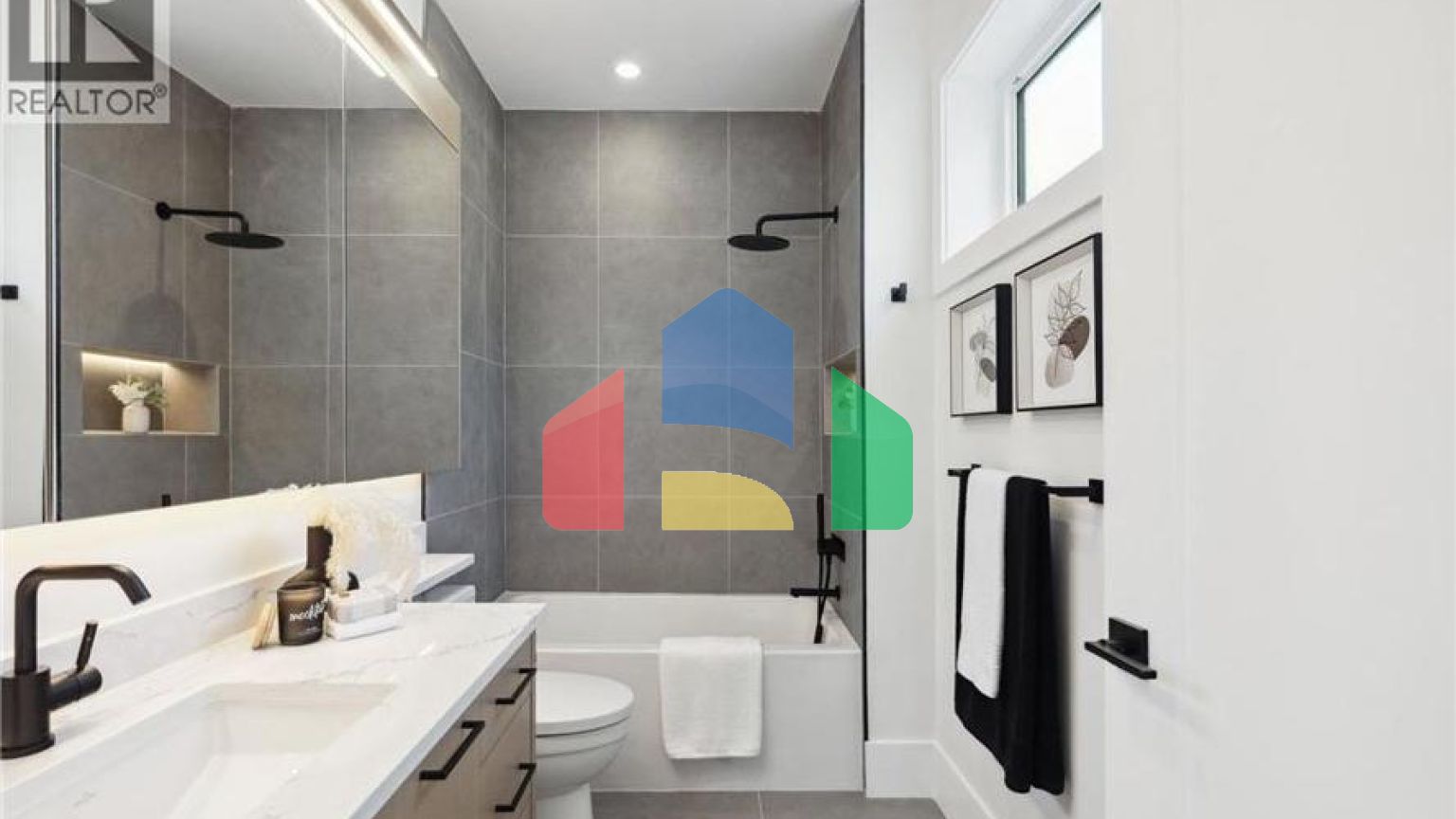 Residential - Single Family Home - Vancouver, Canada - Canada