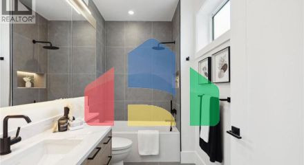 Residential - Single Family Home - Vancouver, Canada - Canada