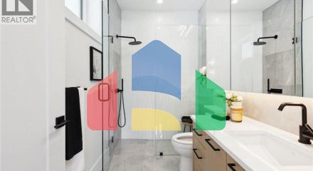 Residential - Single Family Home - Vancouver, Canada - Canada