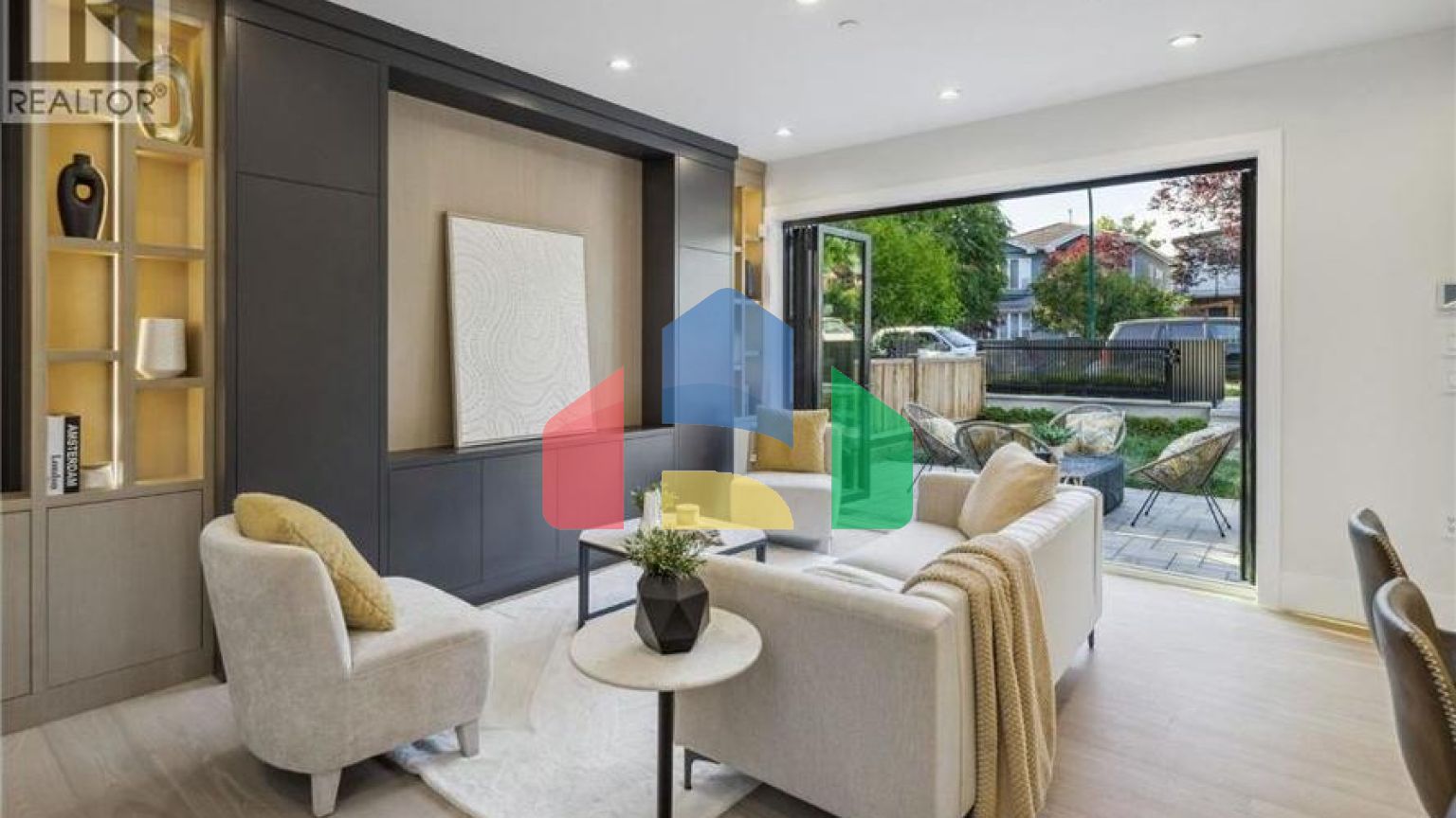 Residential - Single Family Home - Vancouver, Canada - Canada