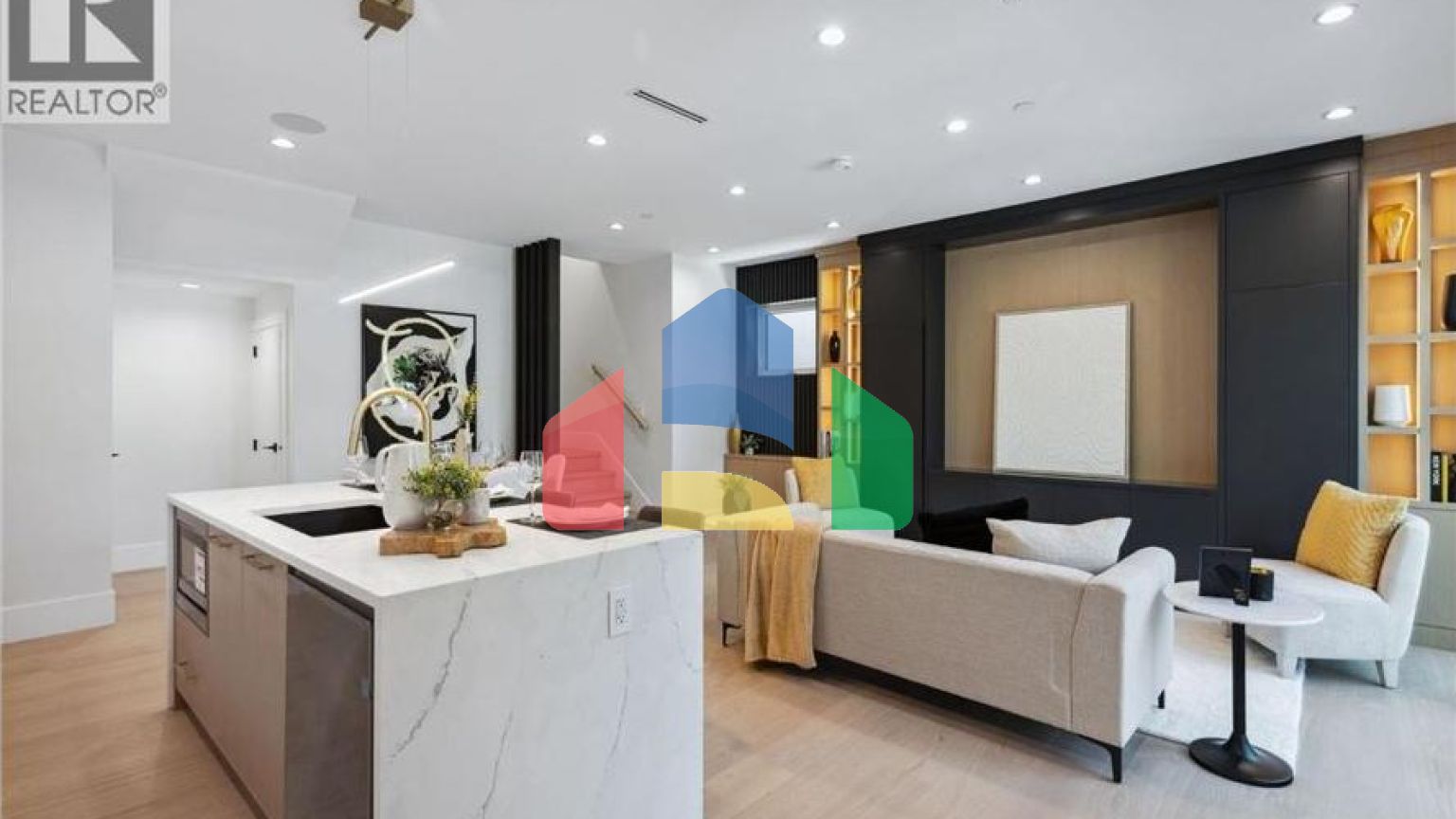 Residential - Single Family Home - Vancouver, Canada - Canada