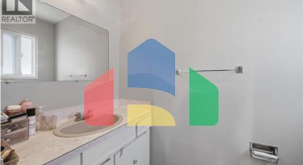 Residential - Single Family Home - Vancouver, Canada - Canada