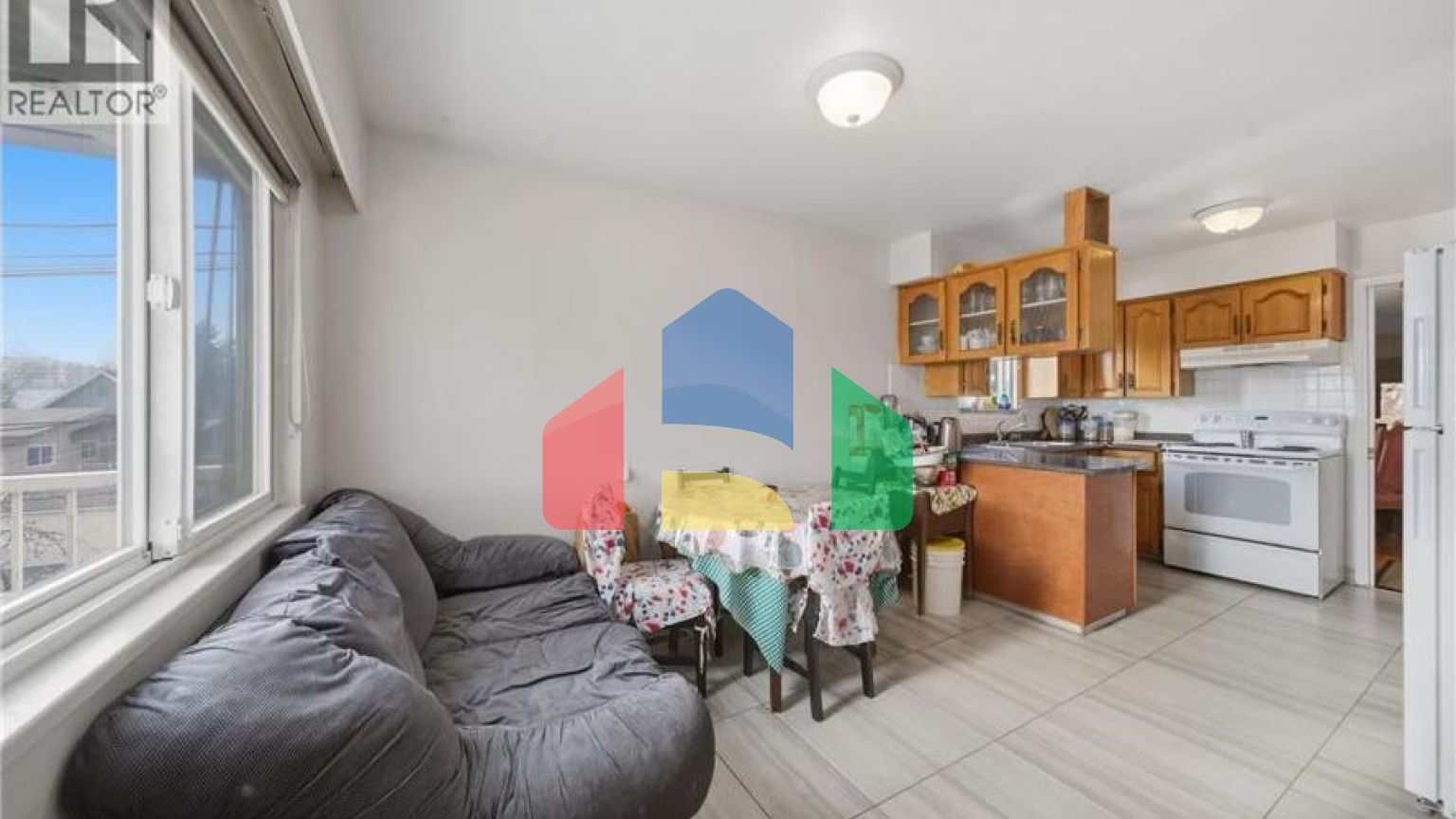 Residential - Single Family Home - Vancouver, Canada - Canada