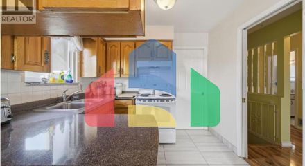 Residential - Single Family Home - Vancouver, Canada - Canada