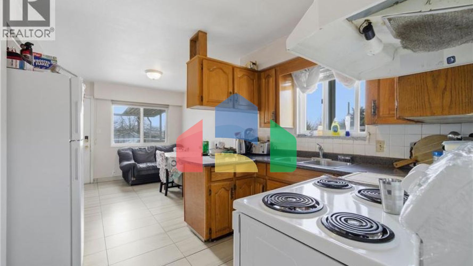 Residential - Single Family Home - Vancouver, Canada - Canada