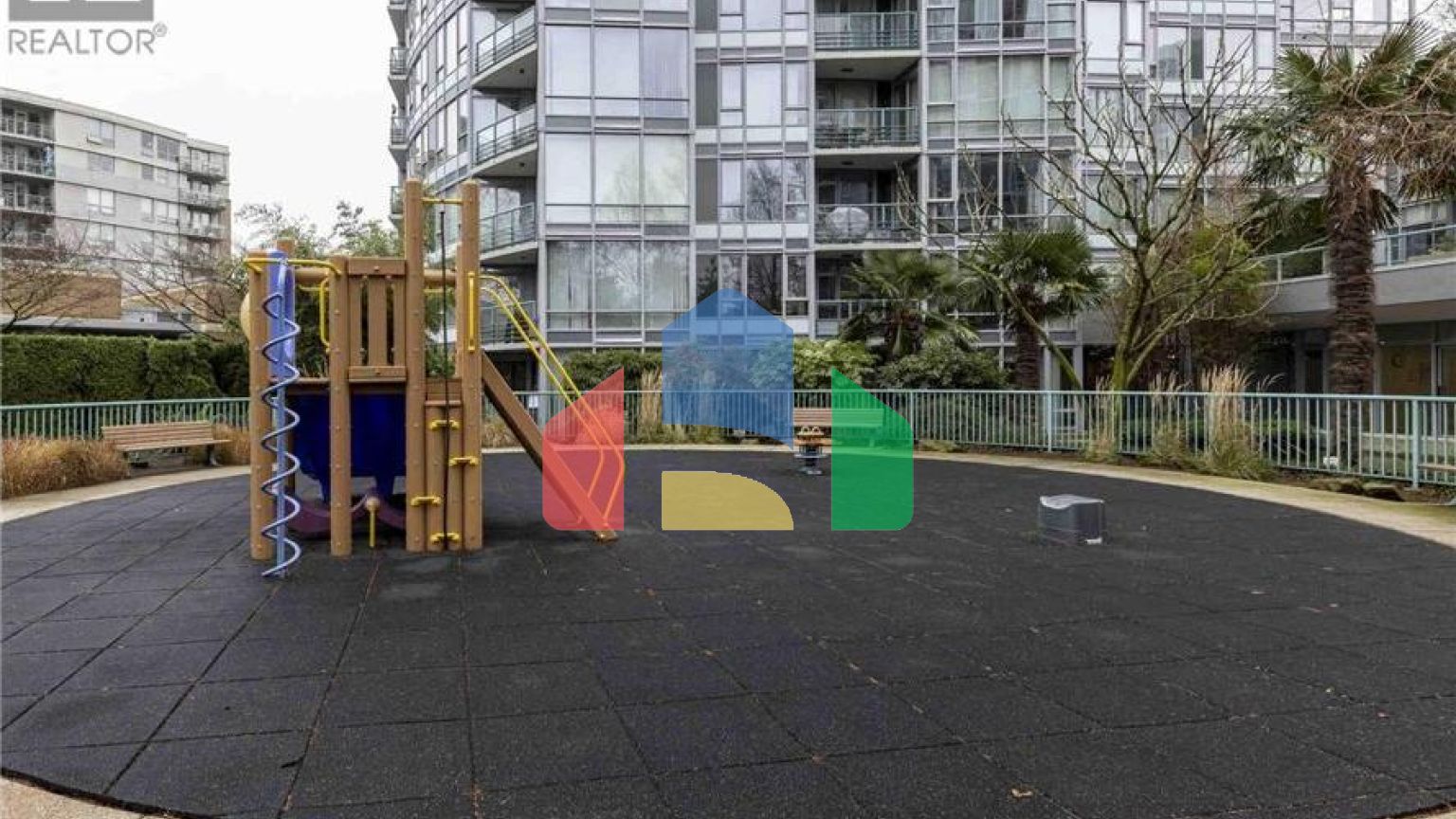 Residential - Single Family Home - Vancouver, Canada - Canada