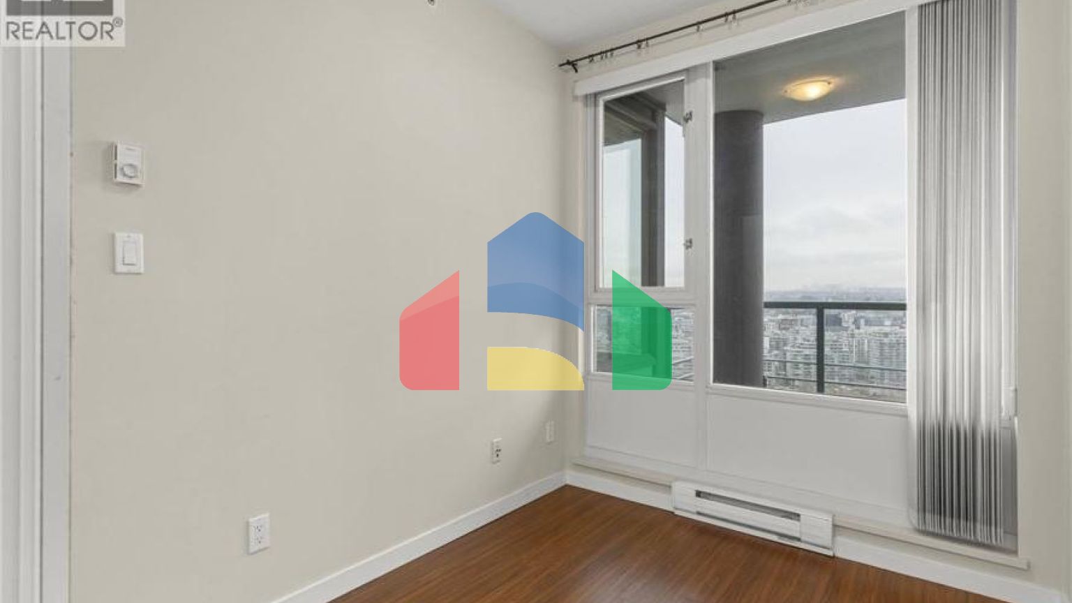 Residential - Single Family Home - Vancouver, Canada - Canada