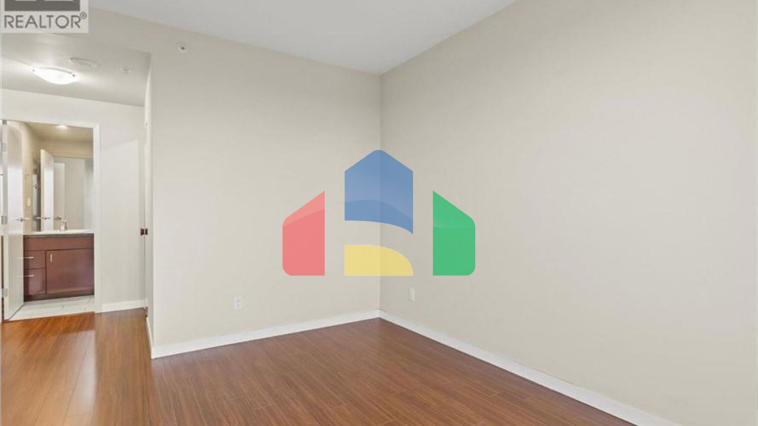 Residential - Single Family Home - Vancouver, Canada - Canada