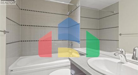 Residential - Single Family Home - Vancouver, Canada - Canada