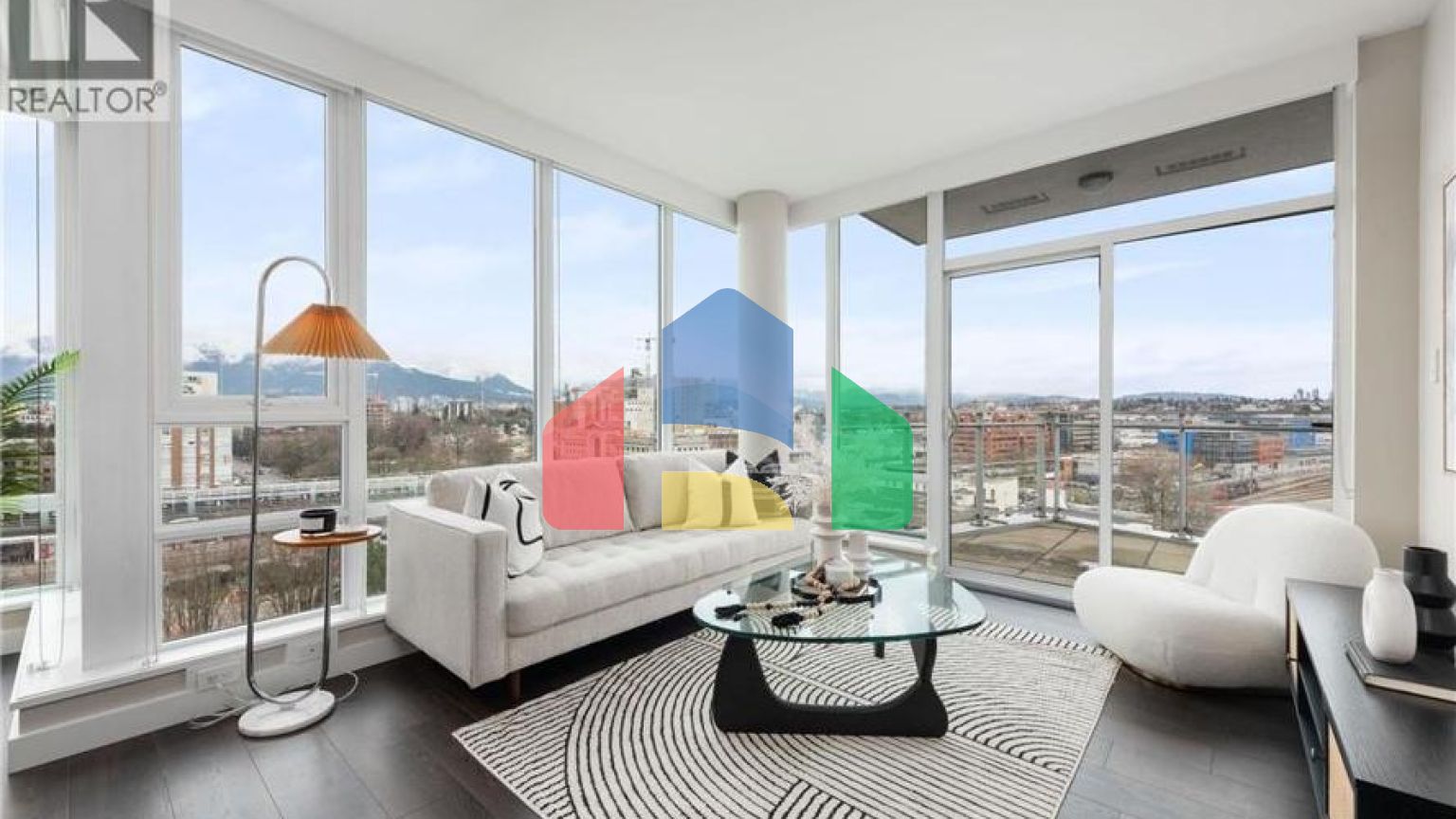 Residential - Single Family Home - Vancouver, Canada - Canada