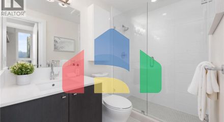 Residential - Single Family Home - Vancouver, Canada - Canada