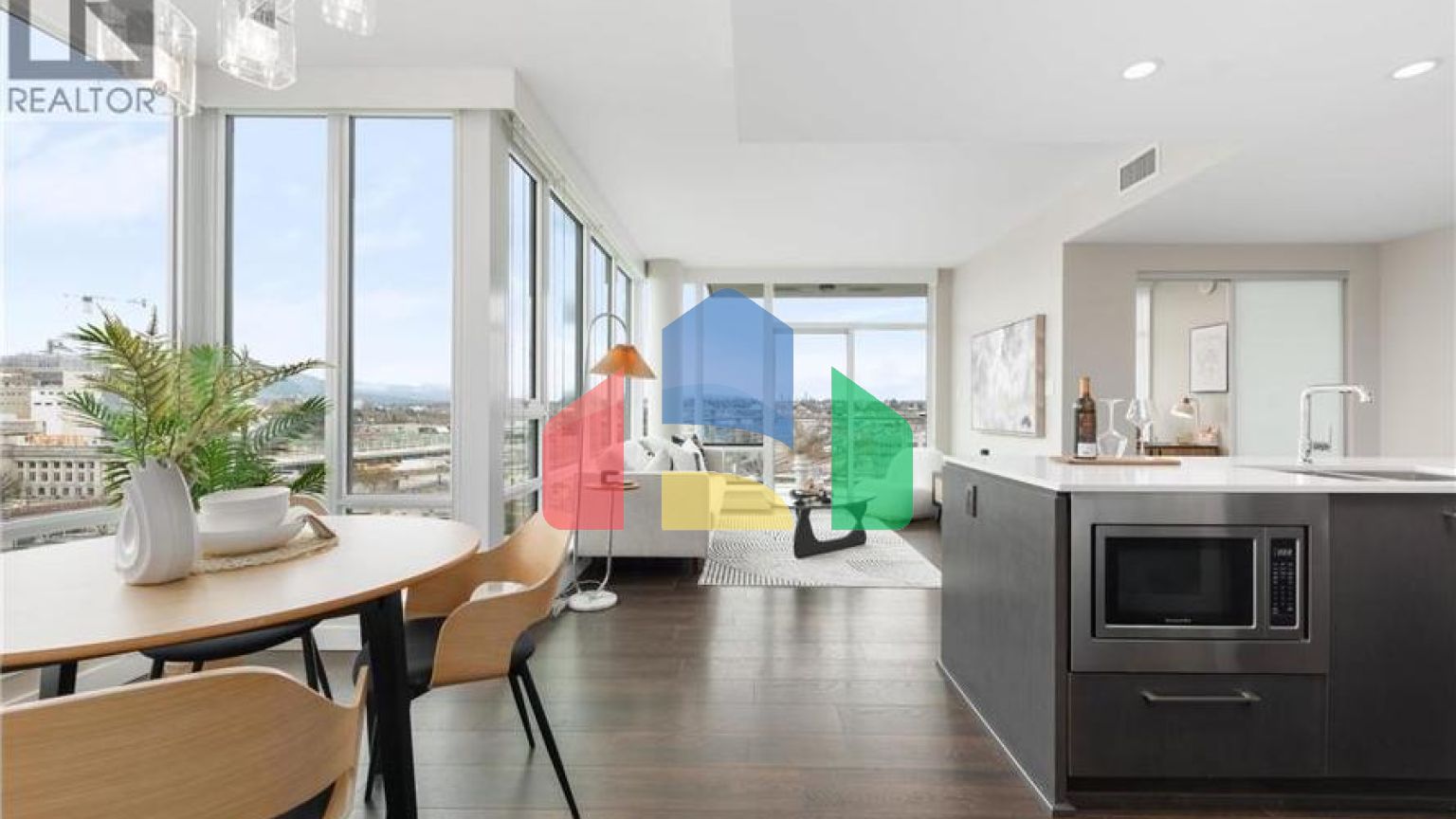 Residential - Single Family Home - Vancouver, Canada - Canada