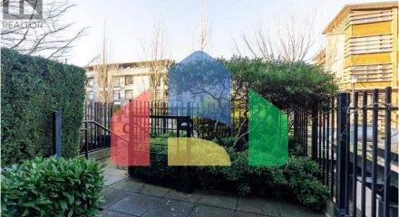 Residential - Townhouse - Vancouver, Canada - Canada