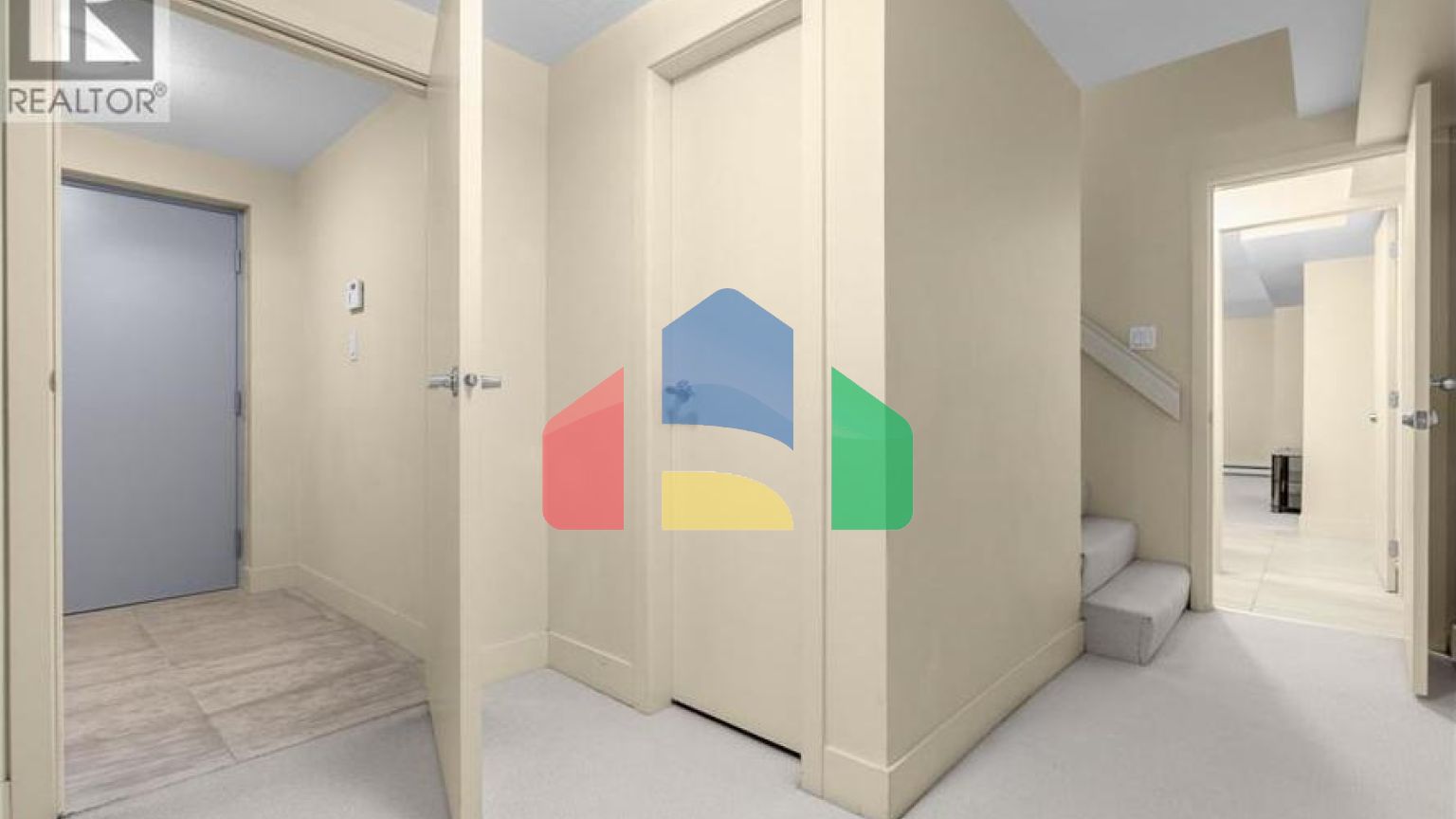 Residential - Townhouse - Vancouver, Canada - Canada