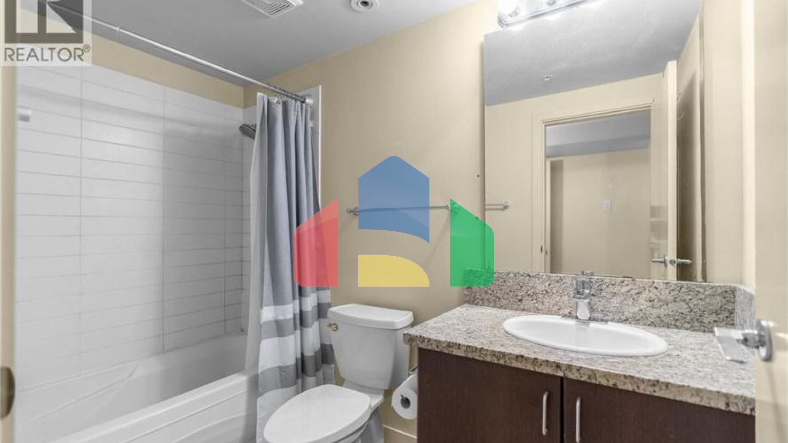 Residential - Townhouse - Vancouver, Canada - Canada