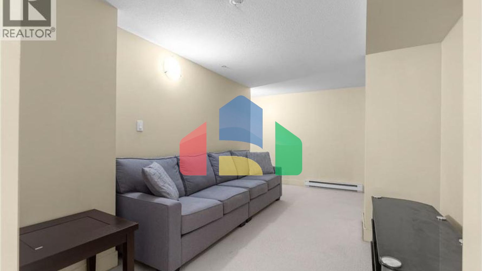 Residential - Townhouse - Vancouver, Canada - Canada