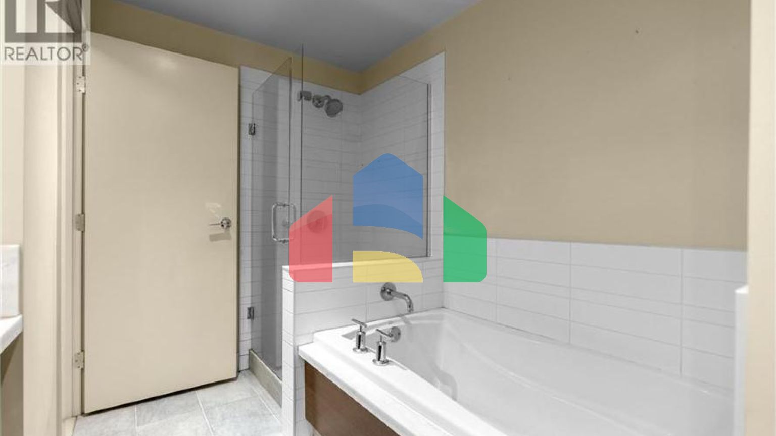 Residential - Townhouse - Vancouver, Canada - Canada